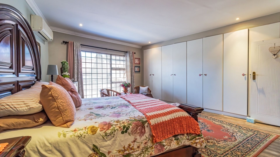 3 Bedroom Property for Sale in Boschdal North West